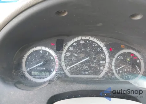 2004 Toyota Sienna Le z USA, uszkodzony, nr VIN 5TDZA23C34S023992